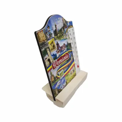 Romania, decoratiune lemn cu termometru, model  09